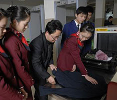 成都公办航空学校，成都哪所航空学校学费最低_成都铁路学校招生