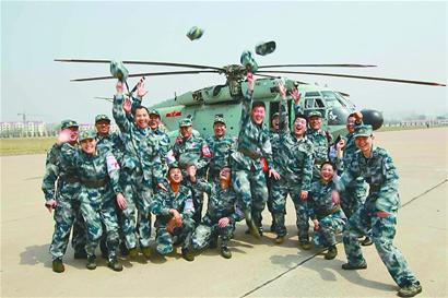 成都航空学校直升机飞行员培养班收费标准_成都铁路学校招生