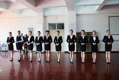重庆高铁学校保障学生就业发展