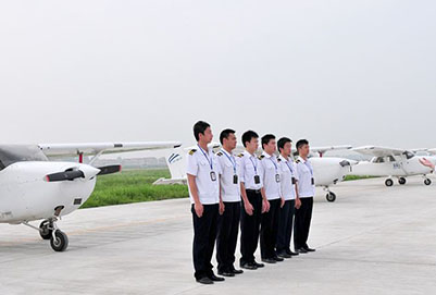重庆航空学校分析：民航运输专业发展前景