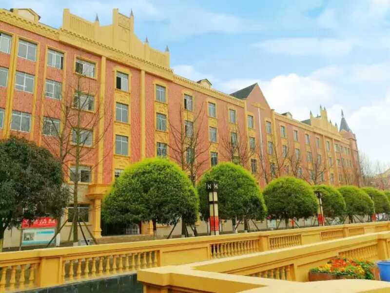成都希望幼师学校面向全国招生_成都铁路学校招生