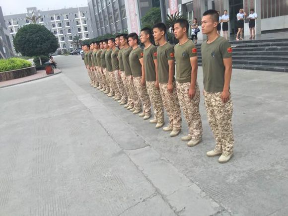 铁路站务怎么样_成都铁路学校招生