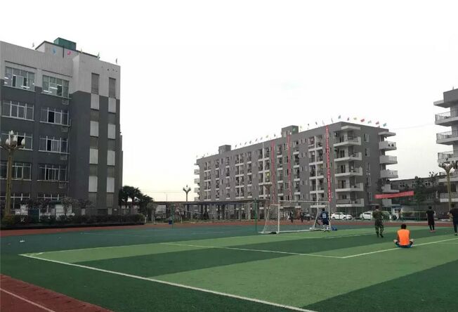 成都高铁乘务学校专业对口分配工作_成都铁路学校招生