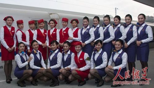 国际航空服务管理——成都高铁学校_成都高铁学校招生