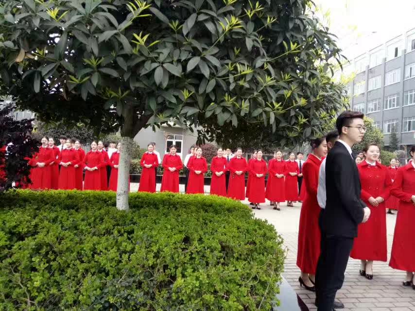 四川铁路学校环境怎么样_成都高铁学校招生