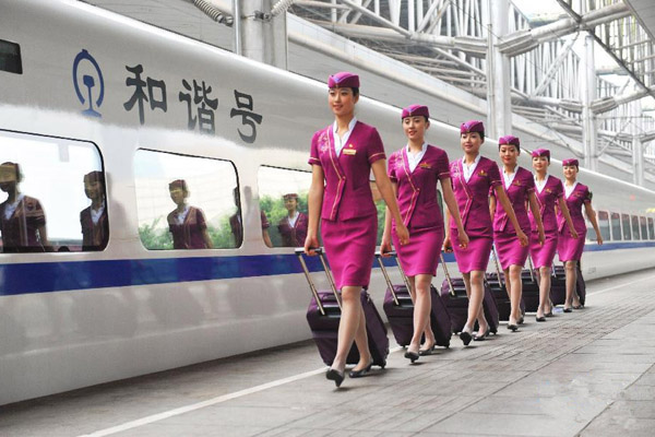 成都市招收航空专业排名前十的职业学校介绍